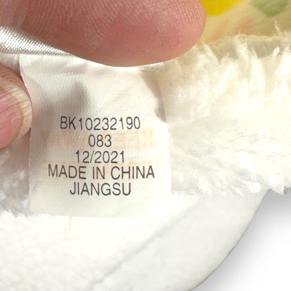 4 for $20 SALE! Kyle & Deena Lemons & Flowers Print Minky Baby Blanket, 30x40 - Picture 5 of 7